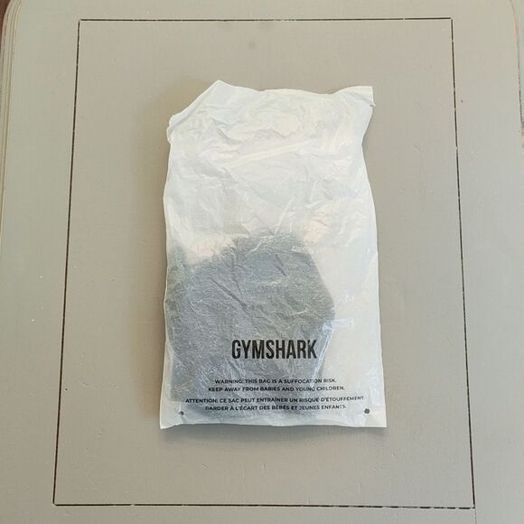 Gymshark Sweat Seamless Sports Bra light support Size S in Black NWT in Package - Picture 9 of 12